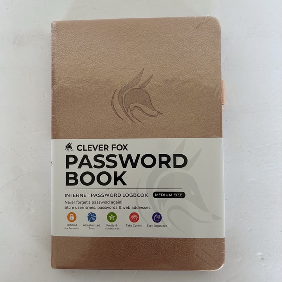 CLEVER FOX INTERNET PASSWORD BOOK NWT - Picture 1 of 7